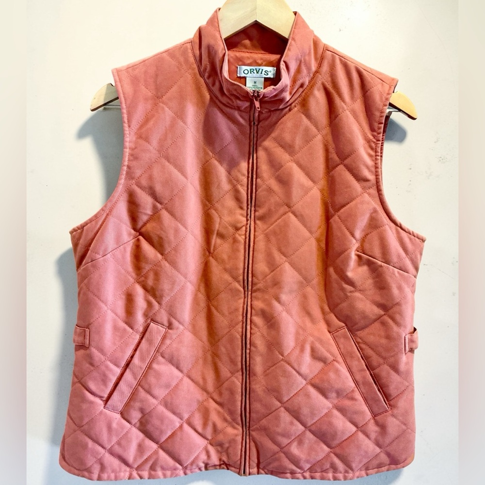 Orvis Women's Diamond Quilted Orange Full Zip Vest With Side Buckles Size Medium